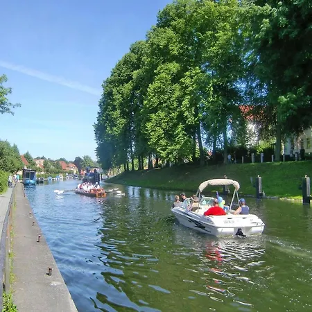 Hafenflair Am Plauer * プラウ・アム・ゼー